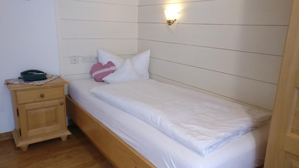 Hotel Landhaus Staufenblick Oberstaufen Ngoại thất bức ảnh
